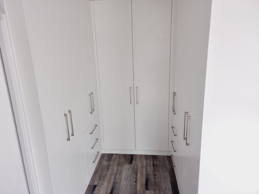 4 Bedroom Property for Sale in Sandown Western Cape